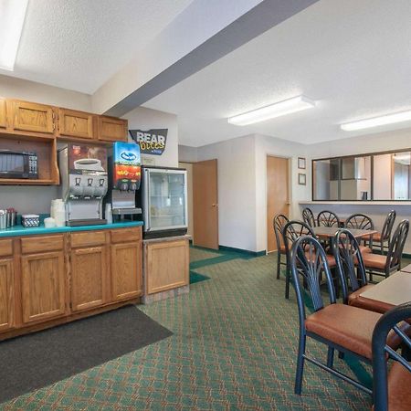 Travelodge By Wyndham Spearfish Eksteriør bilde