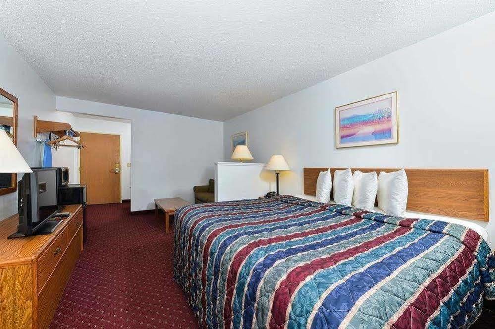 Travelodge By Wyndham Spearfish Eksteriør bilde